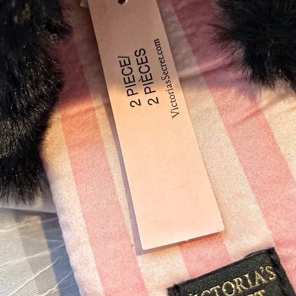 Victoria Secret Slippers - Picture 2 of 2